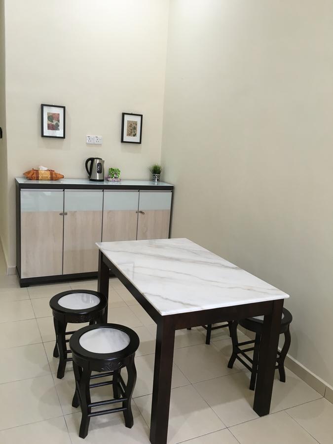 Louie Homestay Mersing Exterior photo